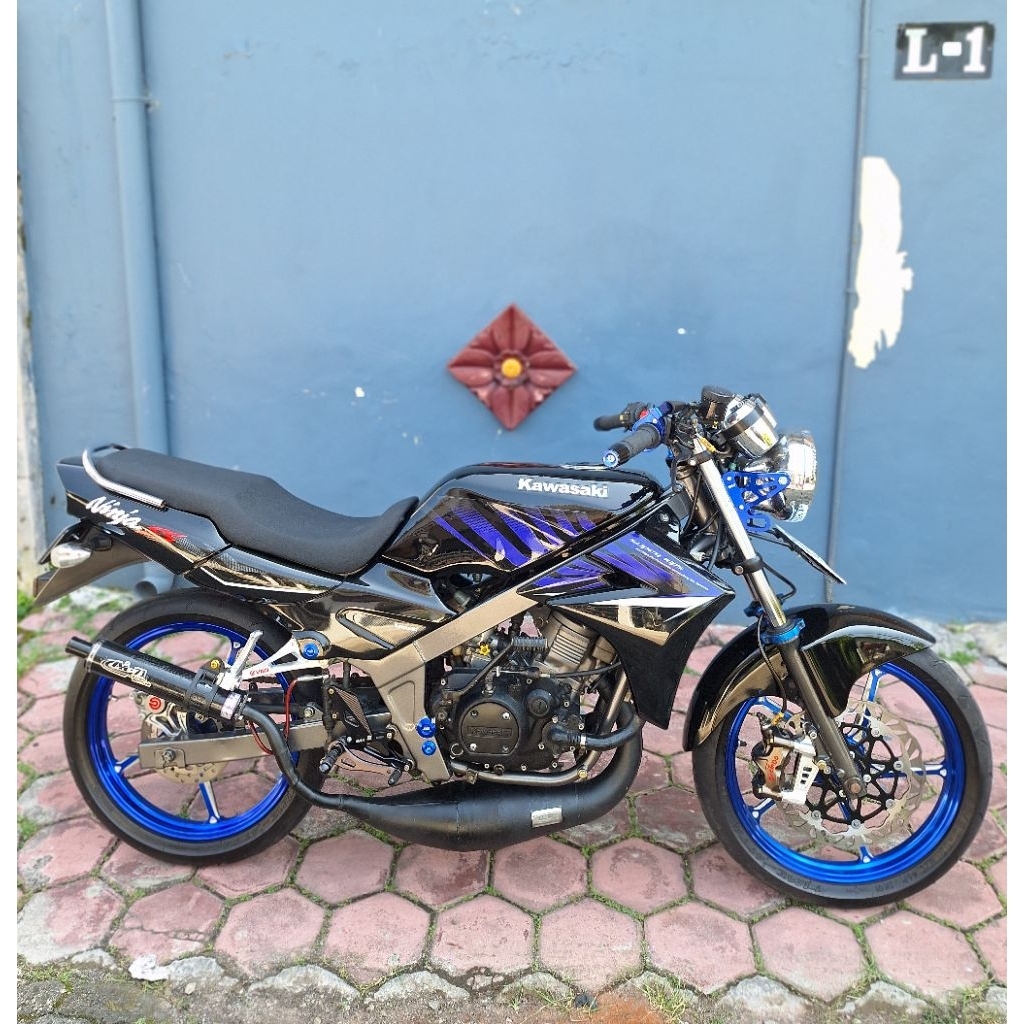 Kawasaki Ninja R Kis Tahun 2002 Body Ss Lengkap Off STNK BPKB