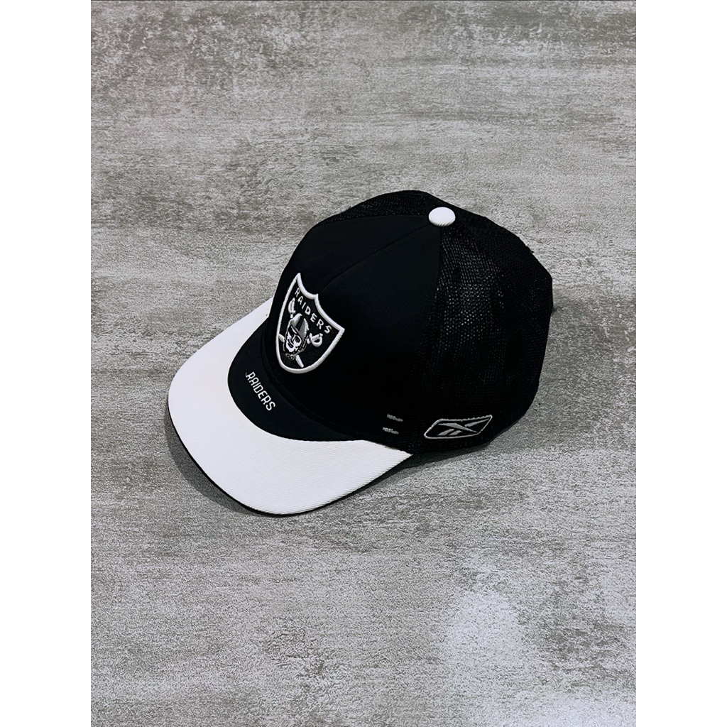Topi Vintage Oakland/Las Vegas Raiders Reebok