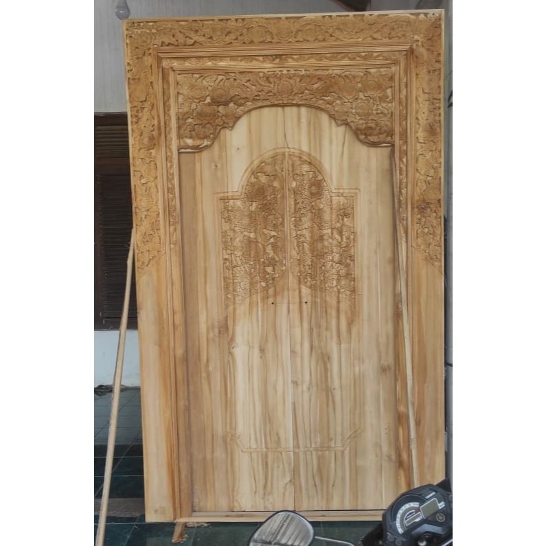 gebyok minimalis angkul angkul pintu rumah minimalis kekinian