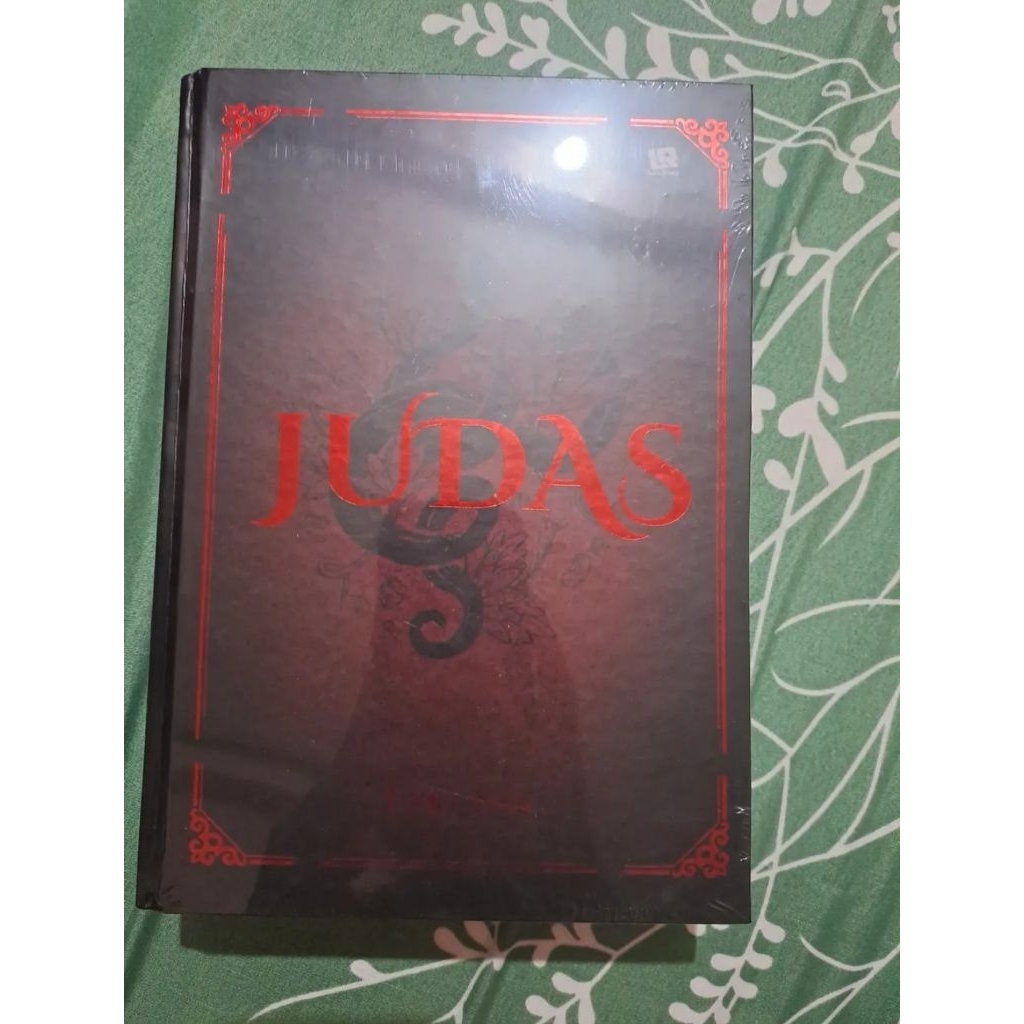 Novel Judas Edisi 1 HC