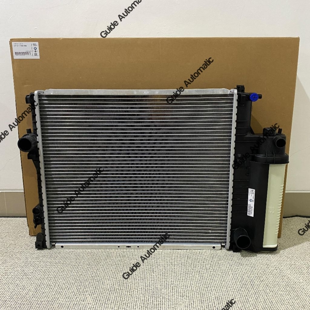 RADIATOR BMW E34 E36 518i
520i 525i M50 ORIGINAL BMW GERMANY 17101728769