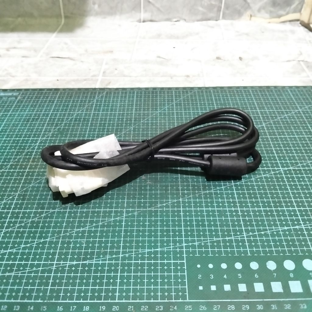 Kabel DVI ke DVI Original Kabel Monitor PC Terjangkau