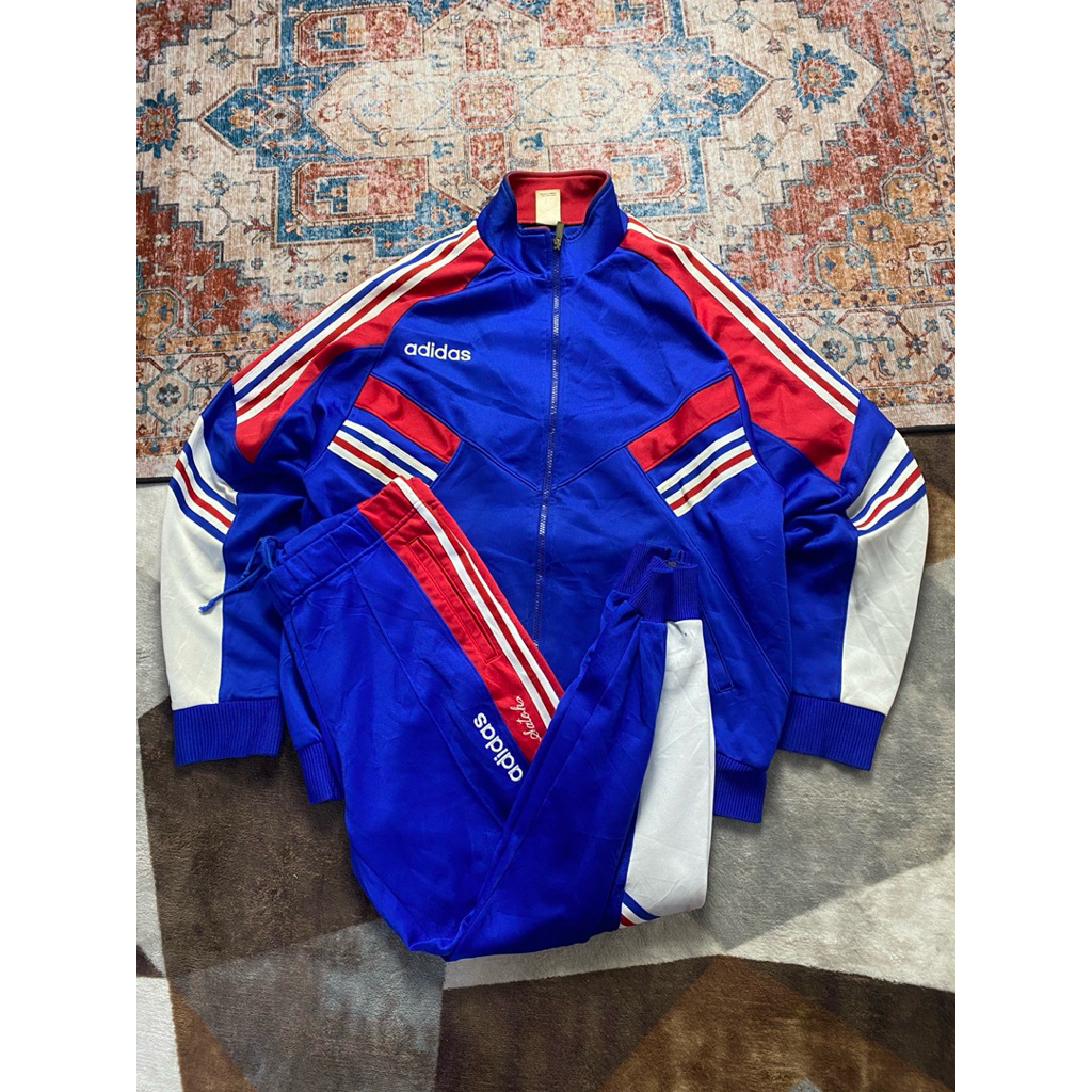 1SET TRACKTOP JAKET & TRACKPANT ADIDAS VINTAGE 90’s