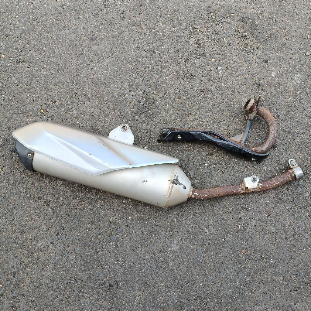 Knalpot standar KLX 150 Tipe G/BF/DT New original (bekas)