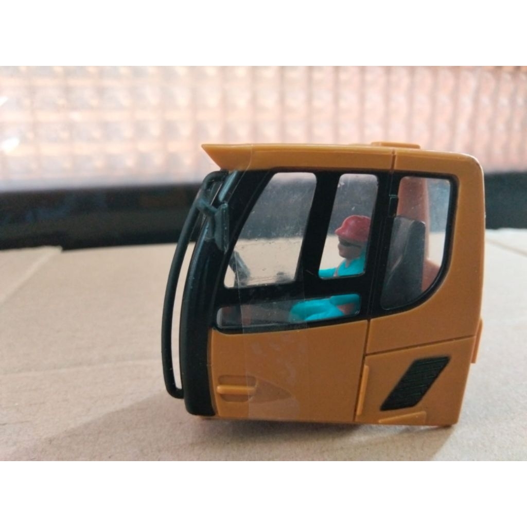 Kabin kepala rc excavator yigong