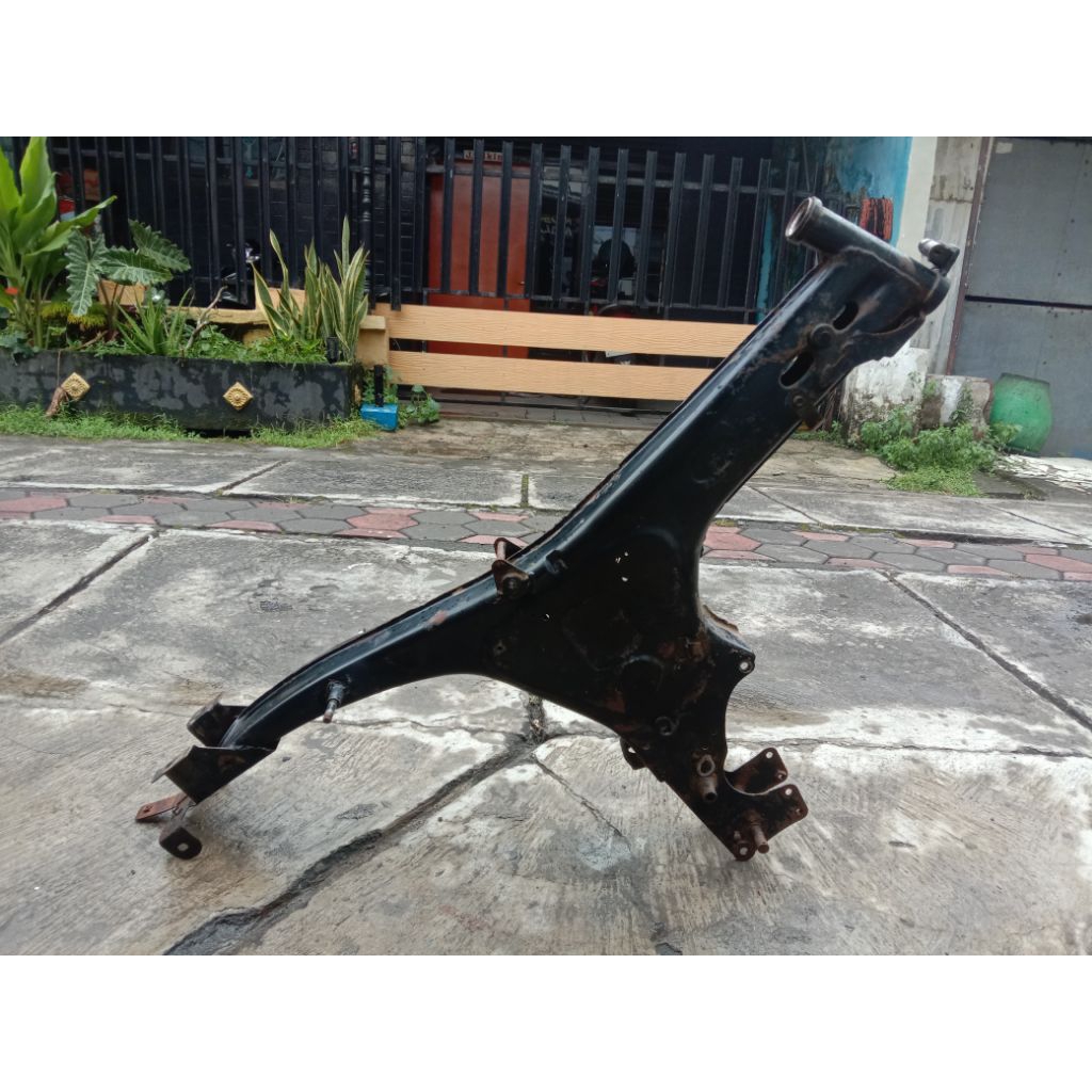 Rangka Suzuki A100 Econos Original