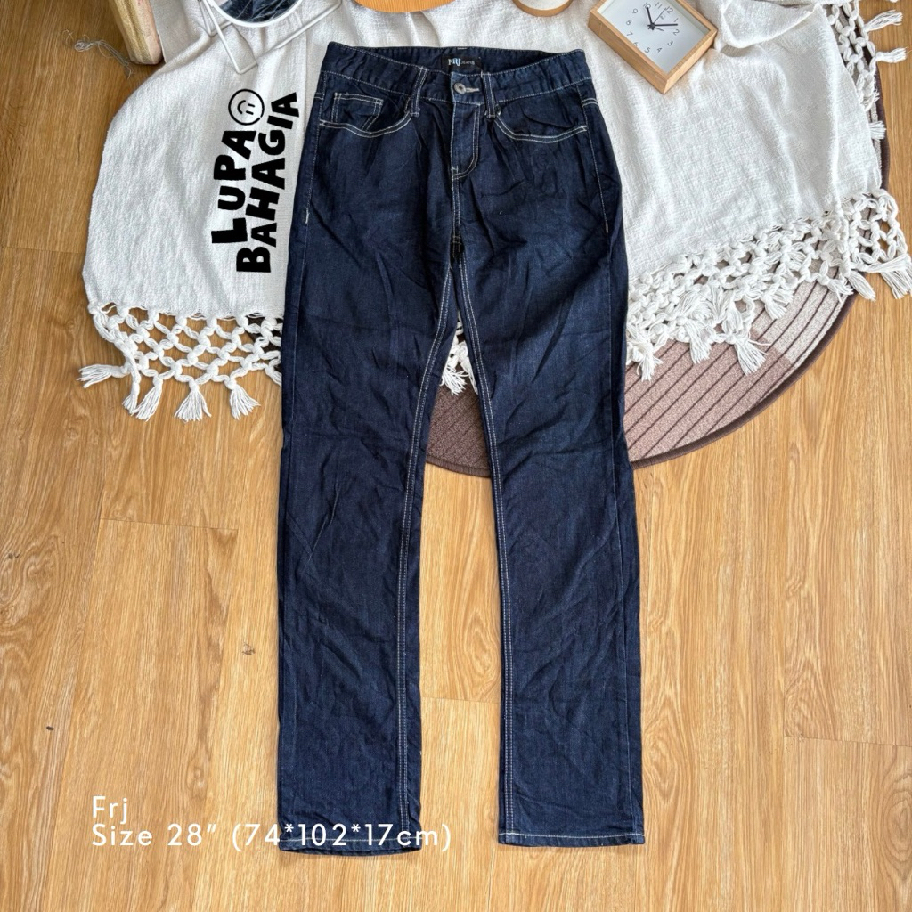 FRJ JEANS Indigo Blue Slimfit Jeans Long Pants size 28 • 100% Original (Celana Panjang)