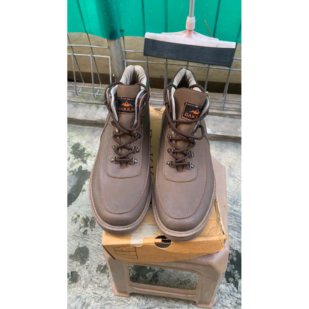Sepatu boots pria Dakkar Footwear Flint size 44 fit 45