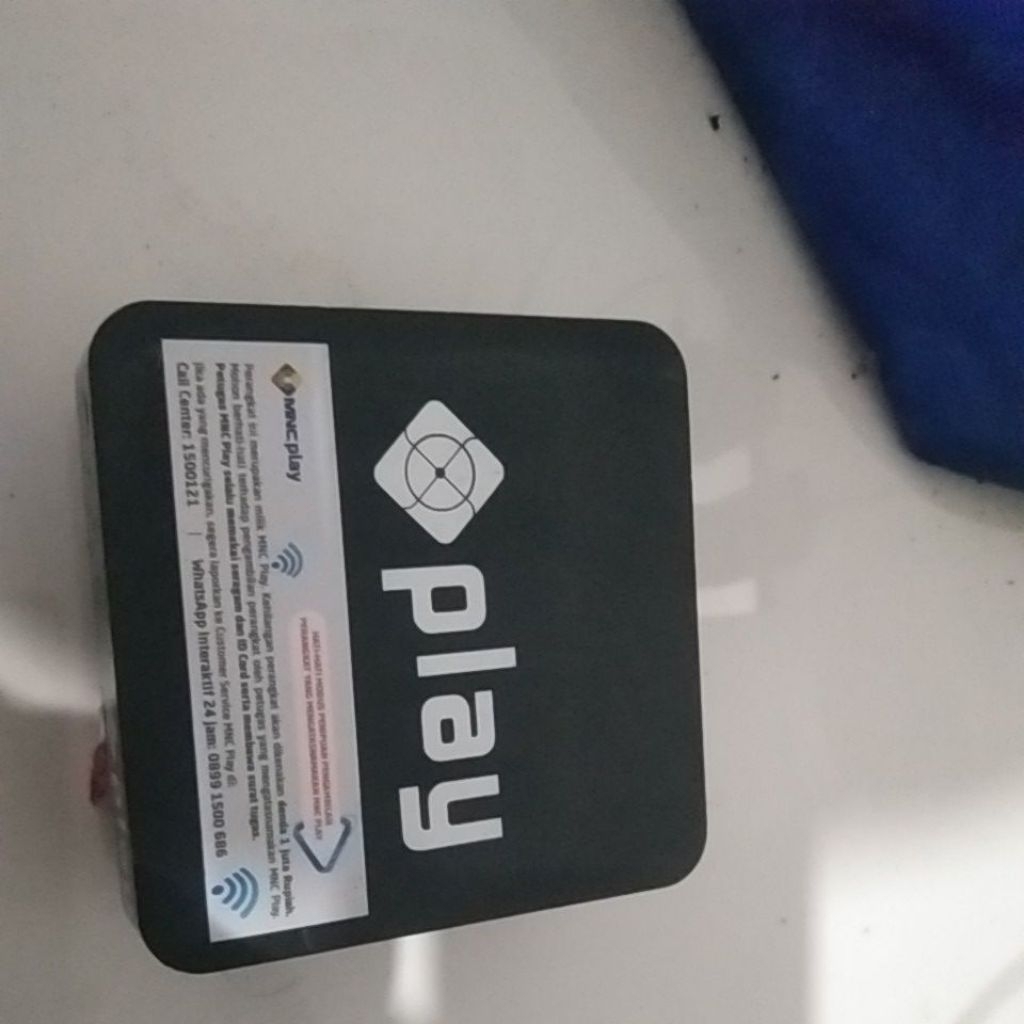 STB Play Interactive HE2500 +adaptor