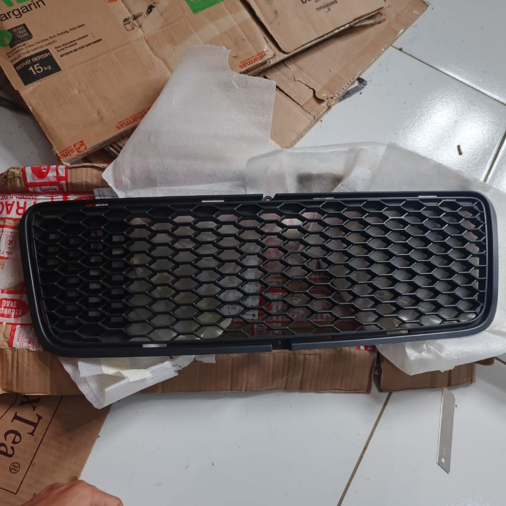 ram grill bumper depan bagian bawah Swift gt 2 th. 2006-2012