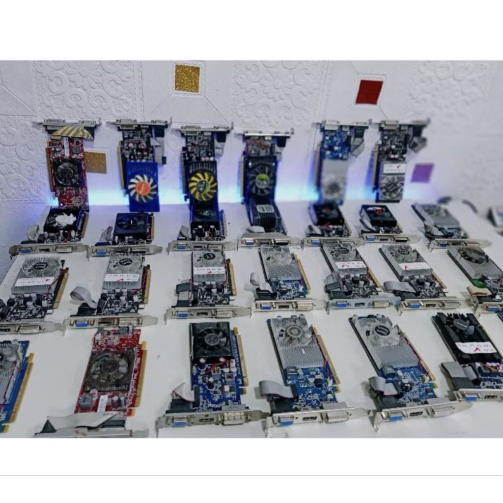 VGA CARD 1GB DDR3 128BIT RANDOM NORMAL BERGARANSI
