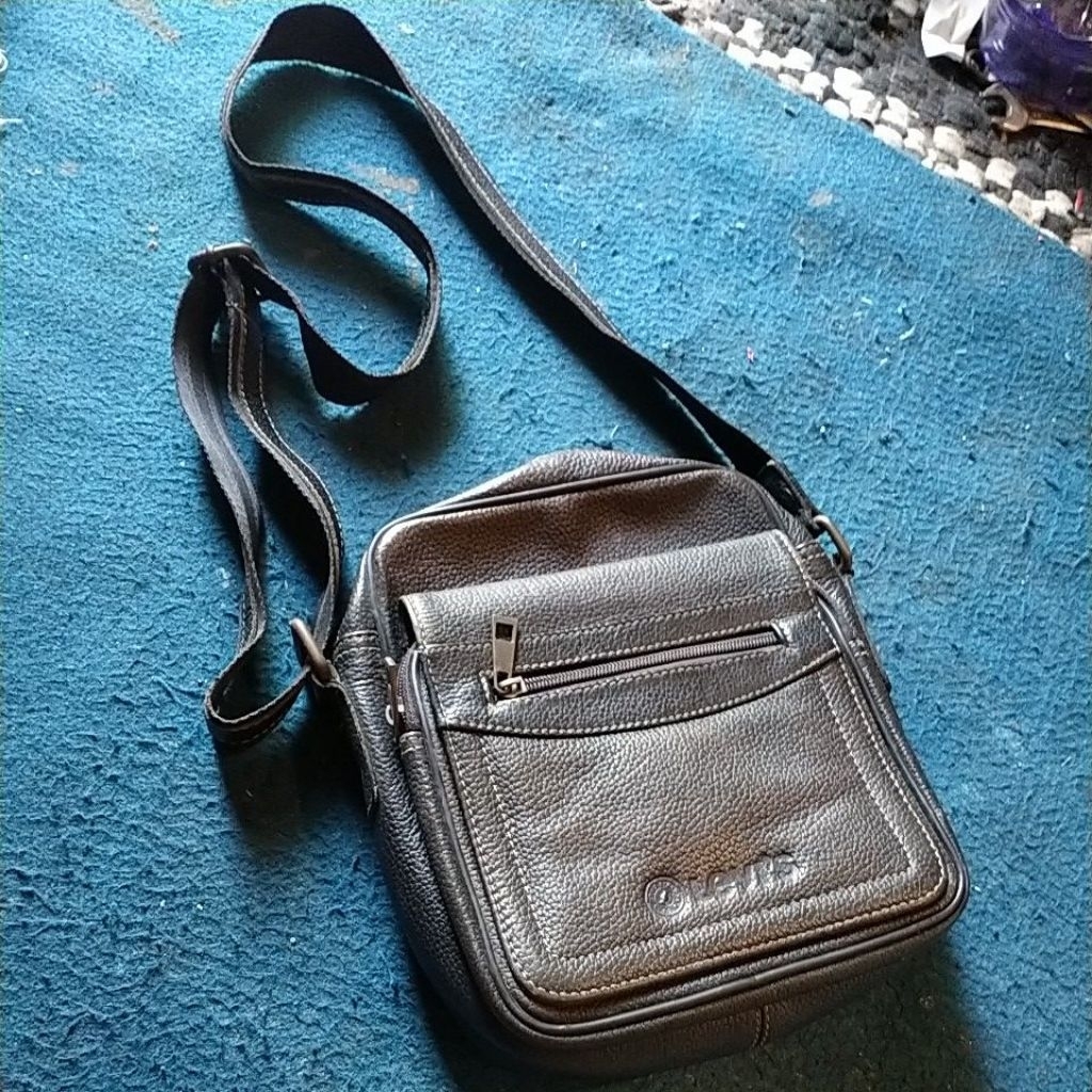 tas kulit jadul untuk asesoris sepeda onthel tua