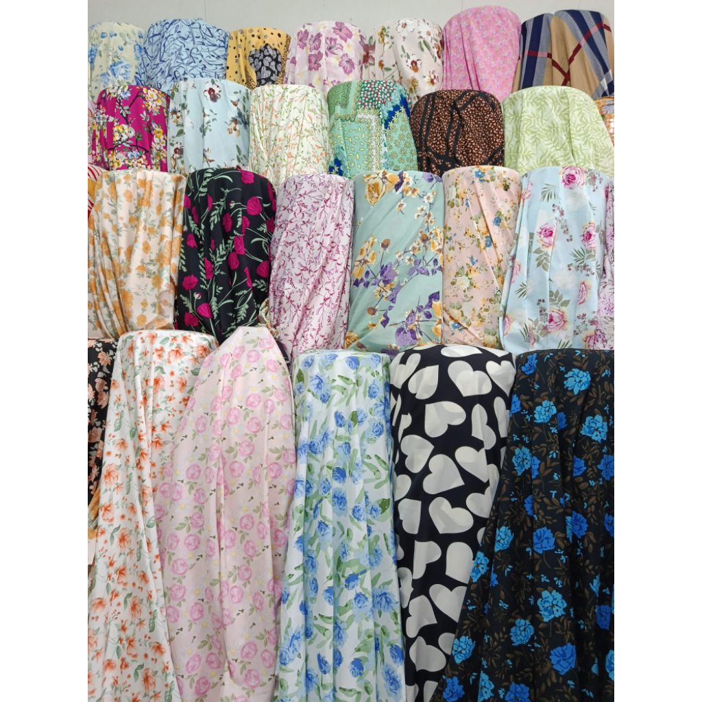 Kain Despo/WOLFIS premium motif kembang (hargatertera0,5m)