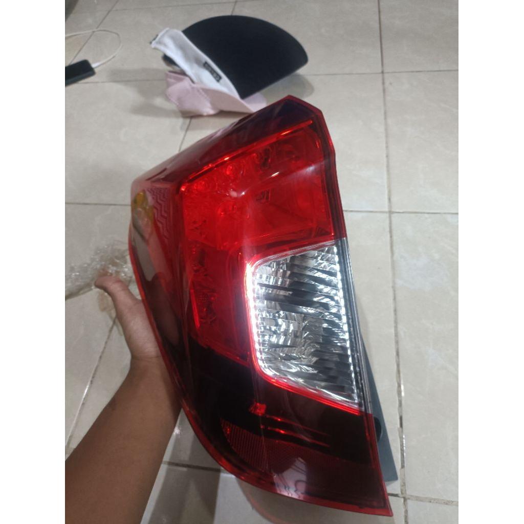 stoplamp jazz GK5 kiri