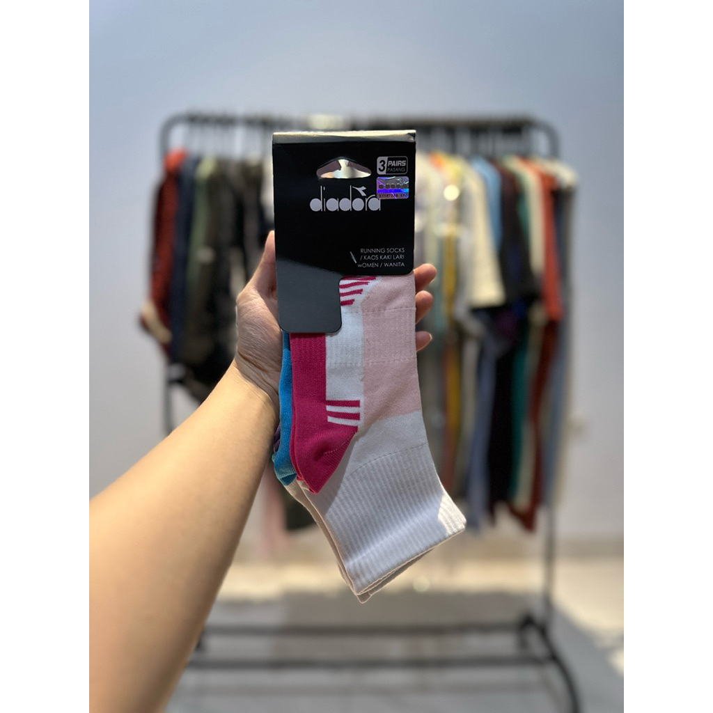 KAOS KAKI WANITA RUNNING DIADORA QUARTER SOCKS DIALQ25071M 3PAIRS ORIGINAL ANTI BACTERIAL