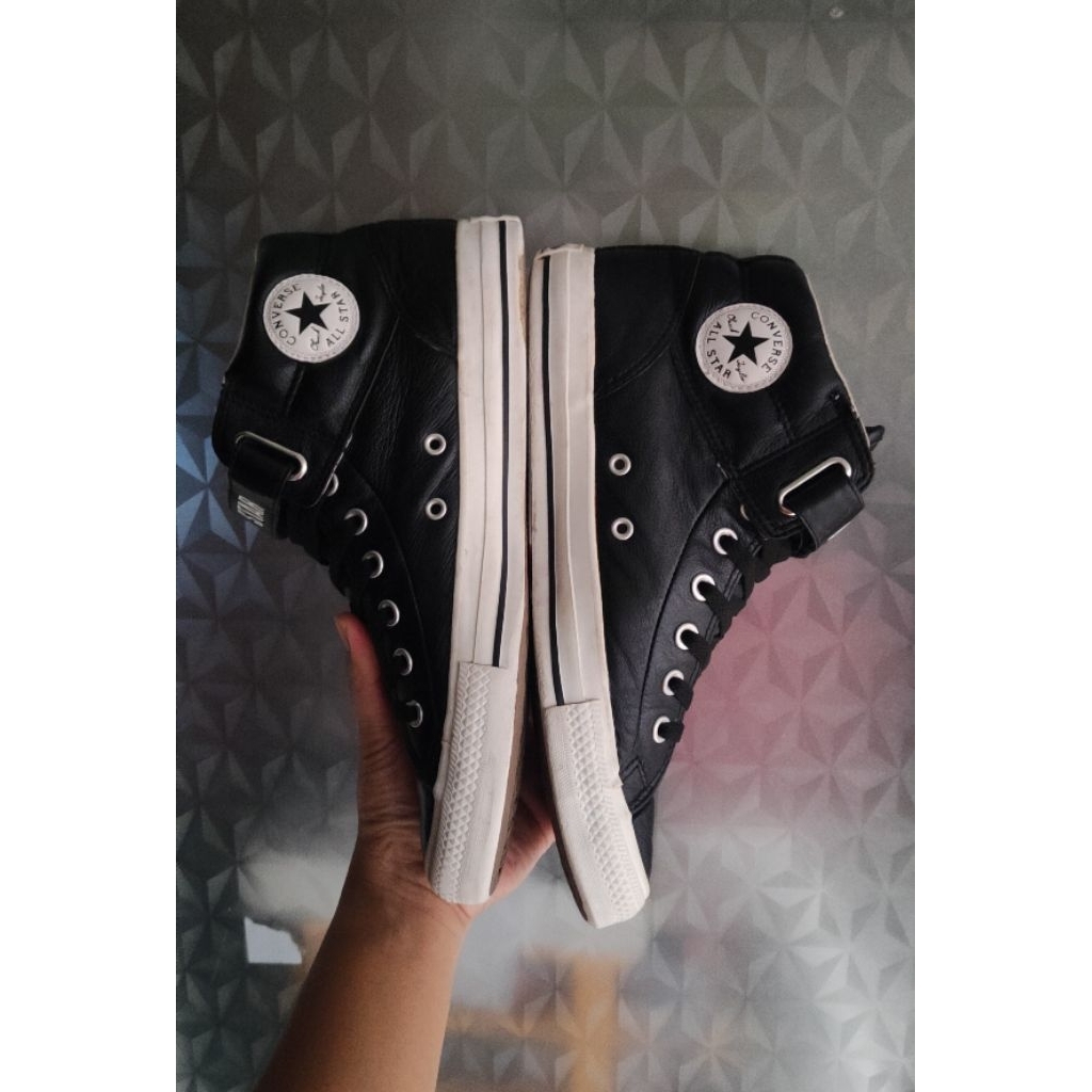 sepatu Converse SZ 42 second bekas preloved