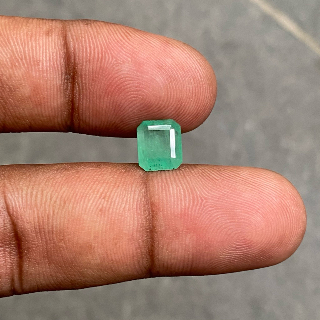 Batu Zamrud Colombia Natural Zambian Emerald Jamrud kotak Dim 8x7x3.5