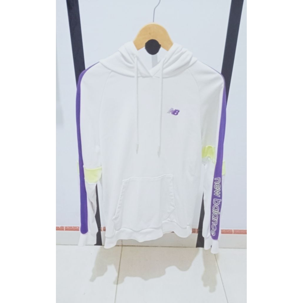 hoodie nb (second)