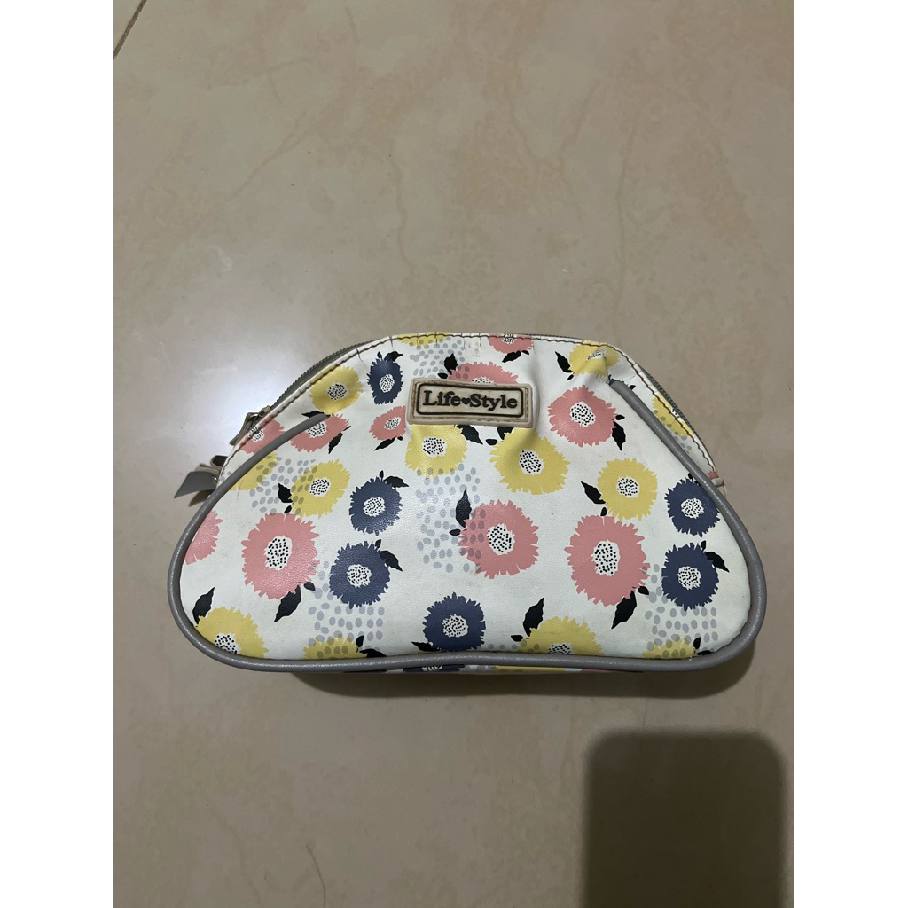 pouch miniso