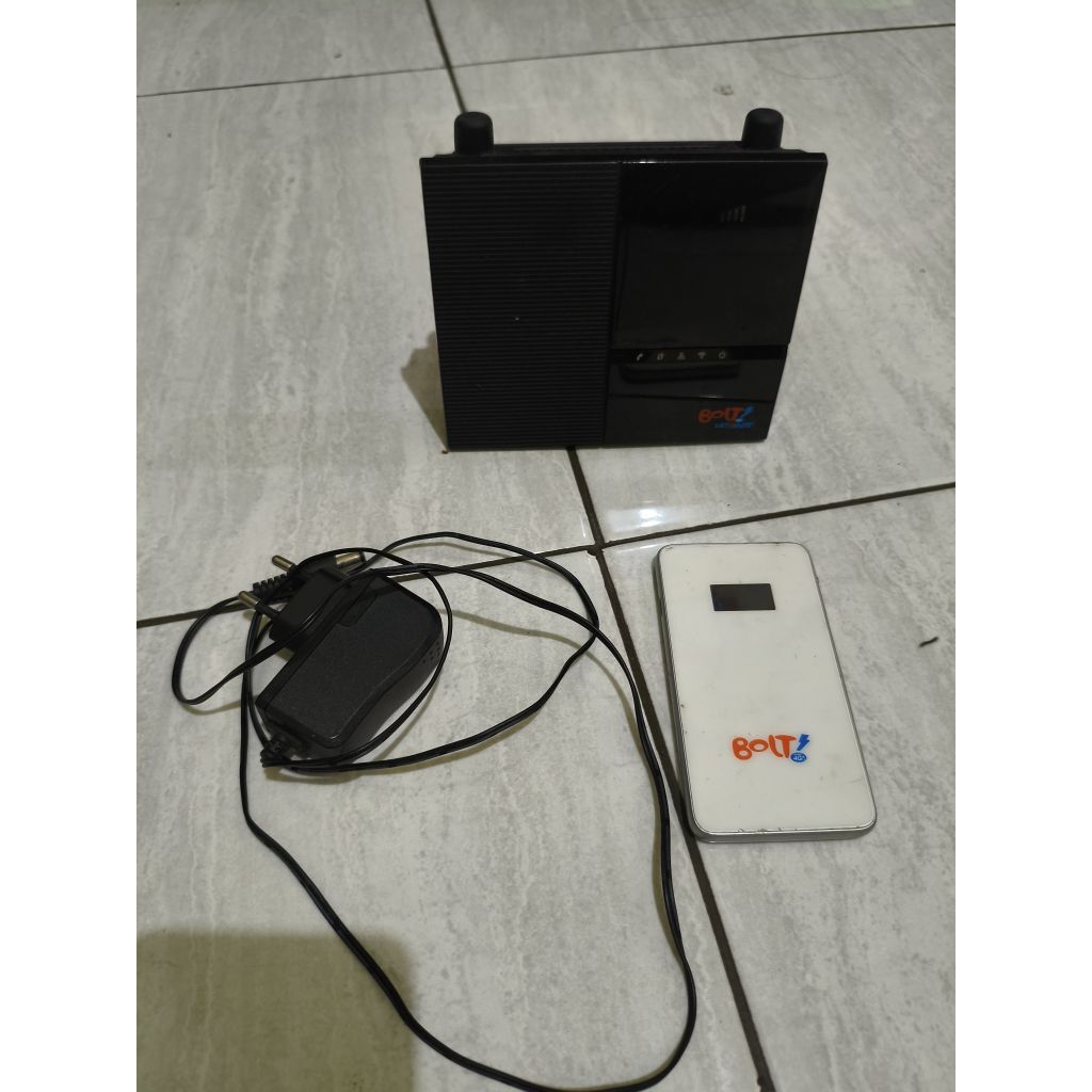 modem Bolt