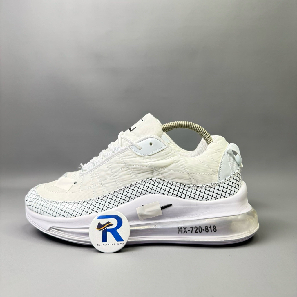 SEPATU SNEAKERS AR MX 720-818 TERLARIS