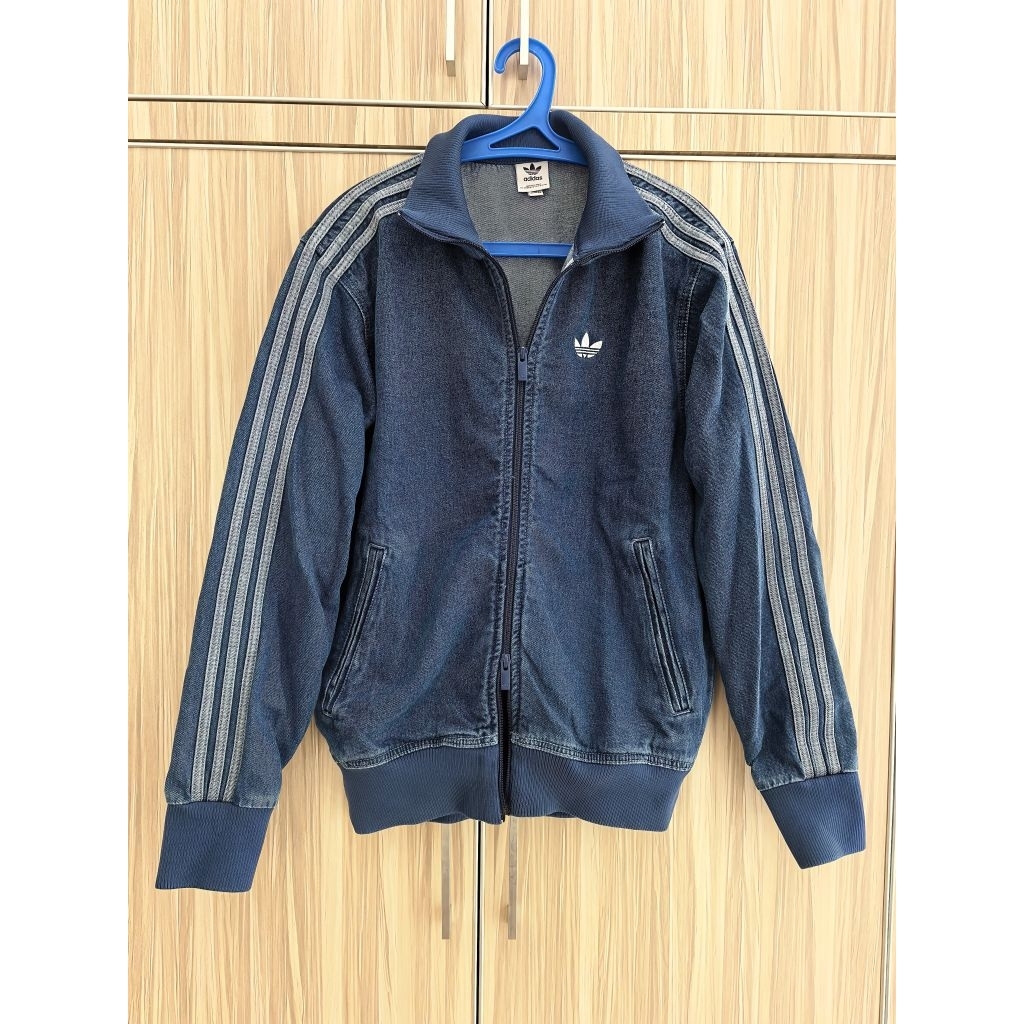 Jaket Adidas Adicolor  Firebird  Track Top Denim Jacket