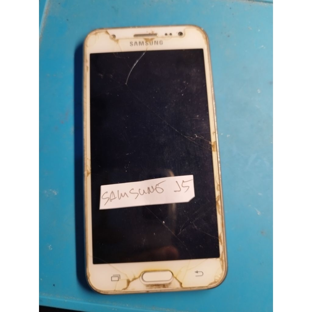 samsung j5 matot