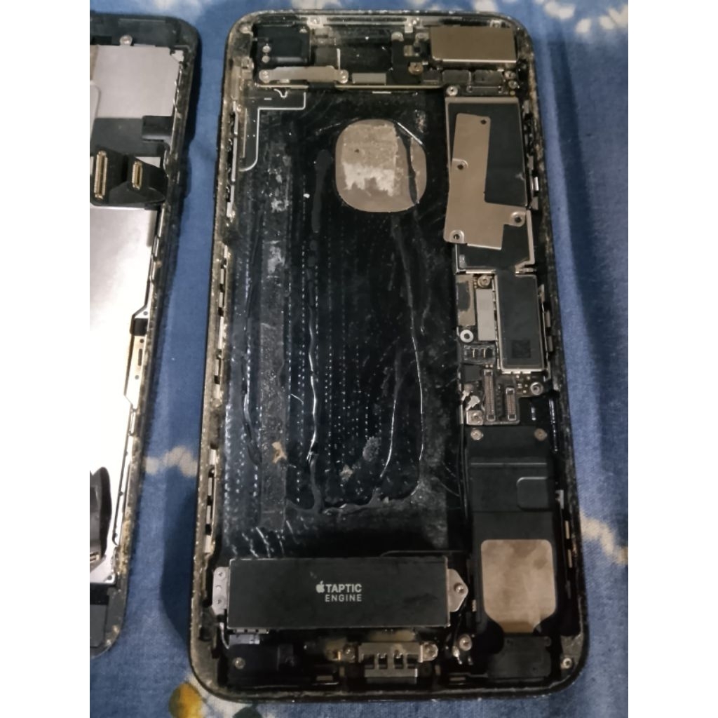 unit iphone 7 plus mesin perawan