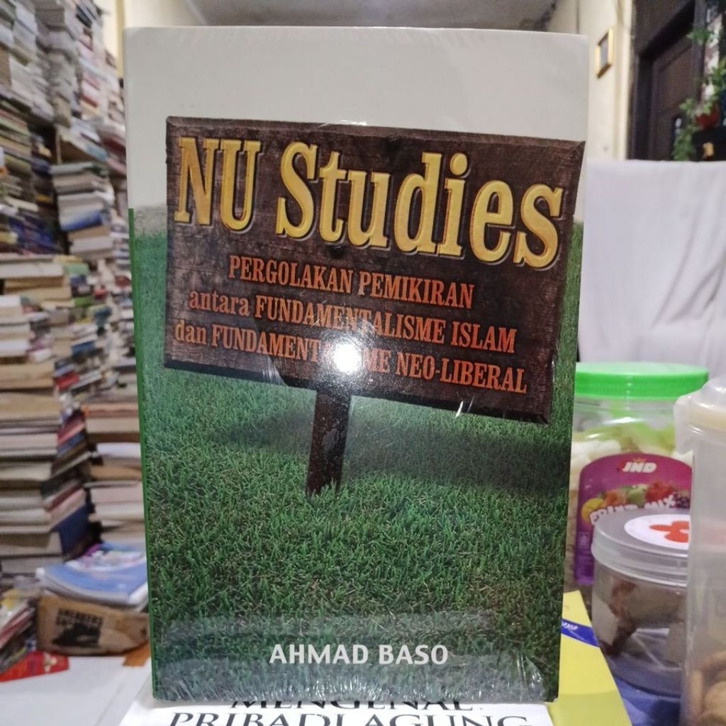 Buku NU Studies
