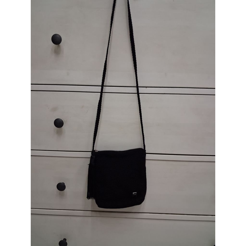 Preloved tas dowa ori dowa ngada crossbody / Gantungan tas dowa