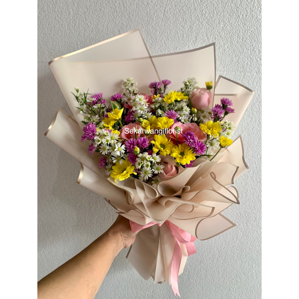 buket wisuda surabaya / bunga ulang tahun / buket ulang tahun / buket wisuda / toko bunga surabaya