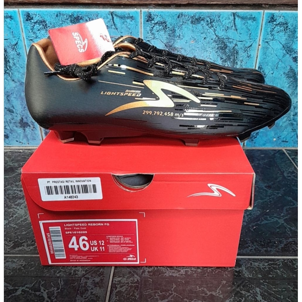 Sepatu bola specs lightspeed reborn FG black pale gold original size 46
