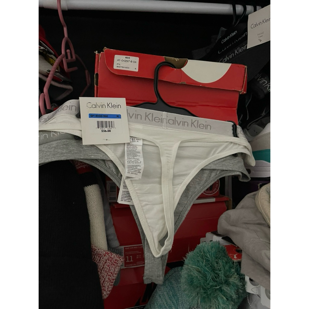 Celana Dalam Wanita CalvinKlein thong