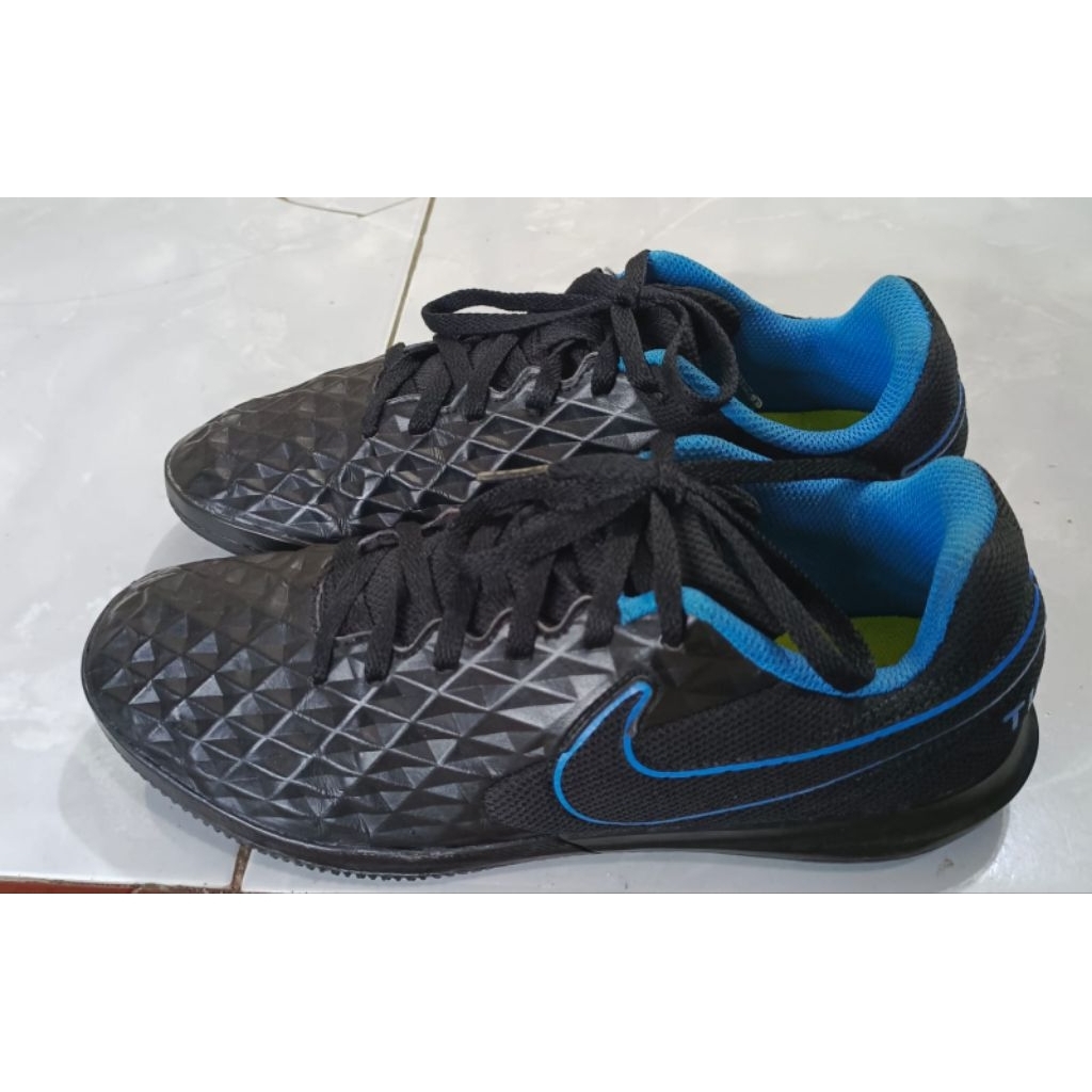 sepatu futsal Nike ORI second SZ.36