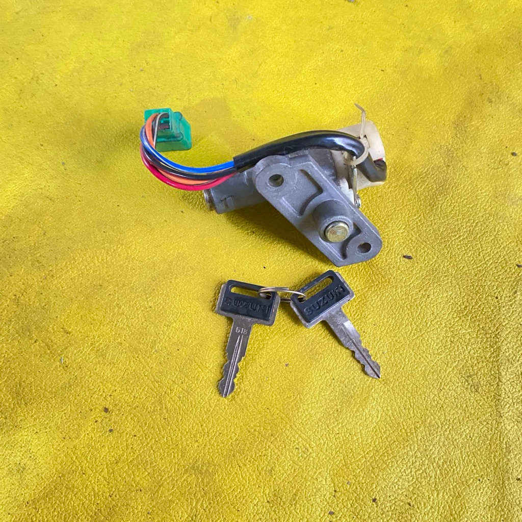 kunci kontak Suzuki Crystal Tornado