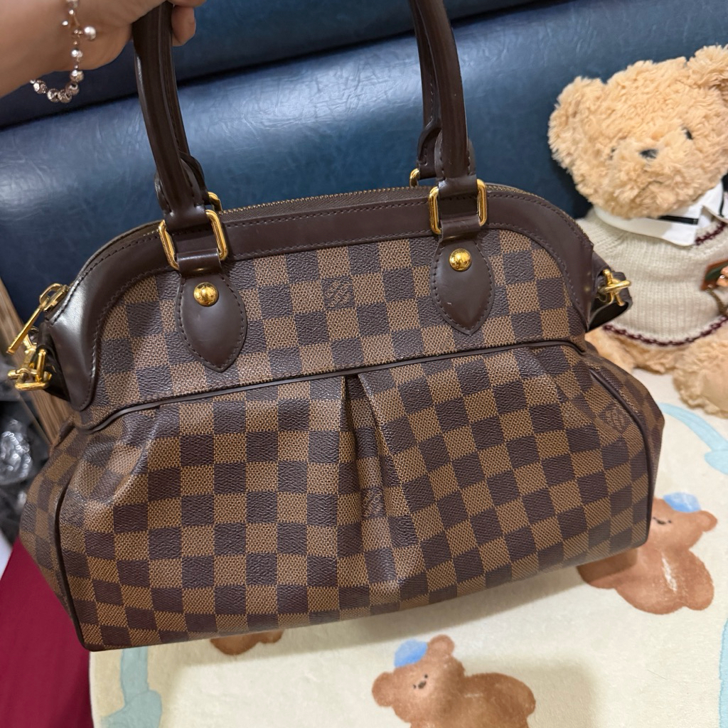Tas LV ORI PRELOVED