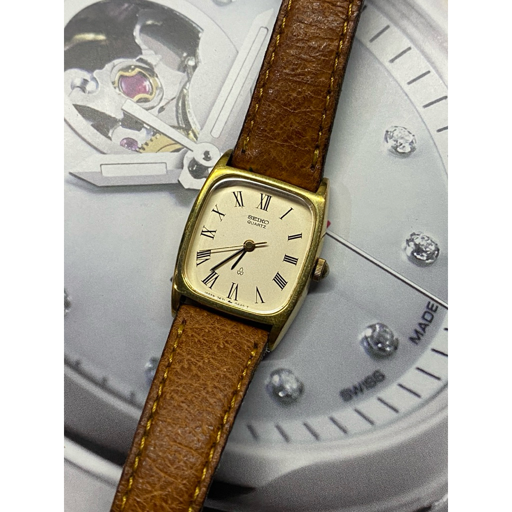Jam Tangan Vintage Seiko Gold Tank