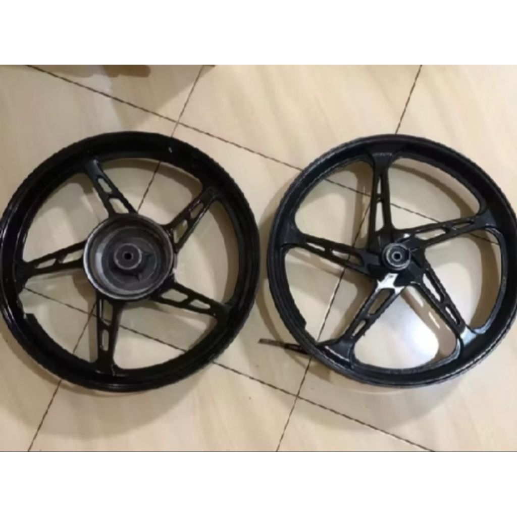Velg pelek pelk depan belakang yamaha Jupiter Z Jupiter Z1 Jupiter robot original scond