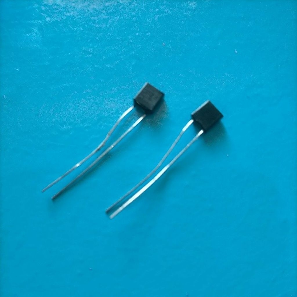 fius kipas angin 2A/250v/145°