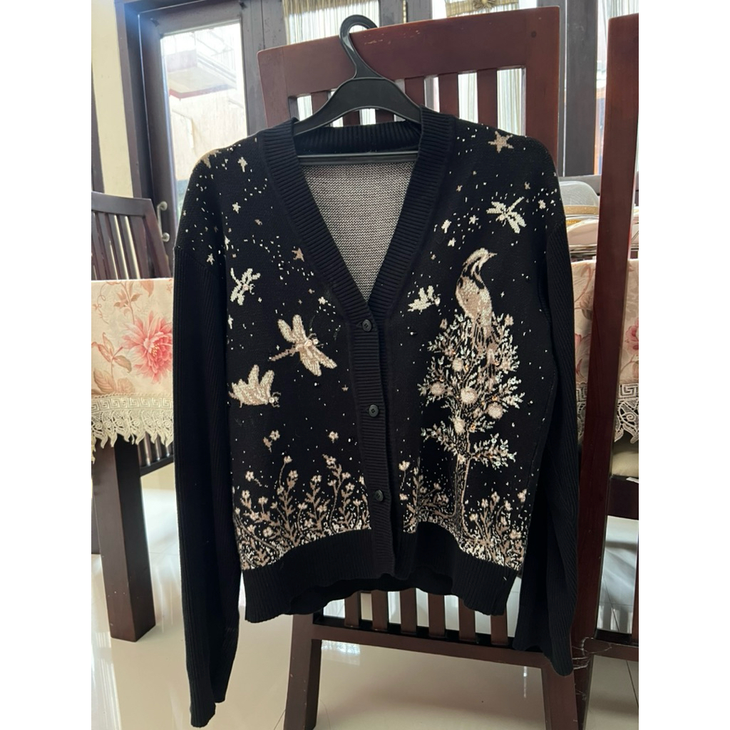 Claude cloud cardigan