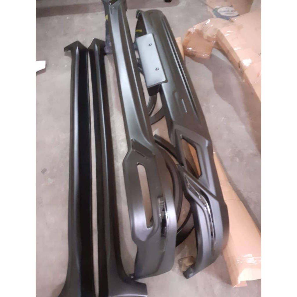 Bodykit innova venturer reborn facelift 2021-2025