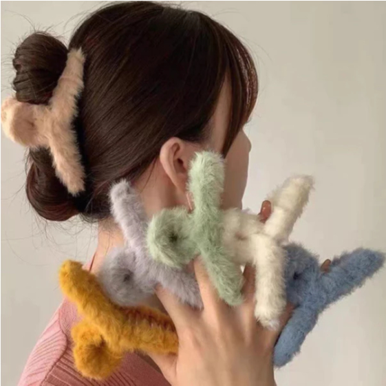 Jepit Rambut Bulu/ Jedai Rambut Bulu Korea/ Jepit Rambut Korea