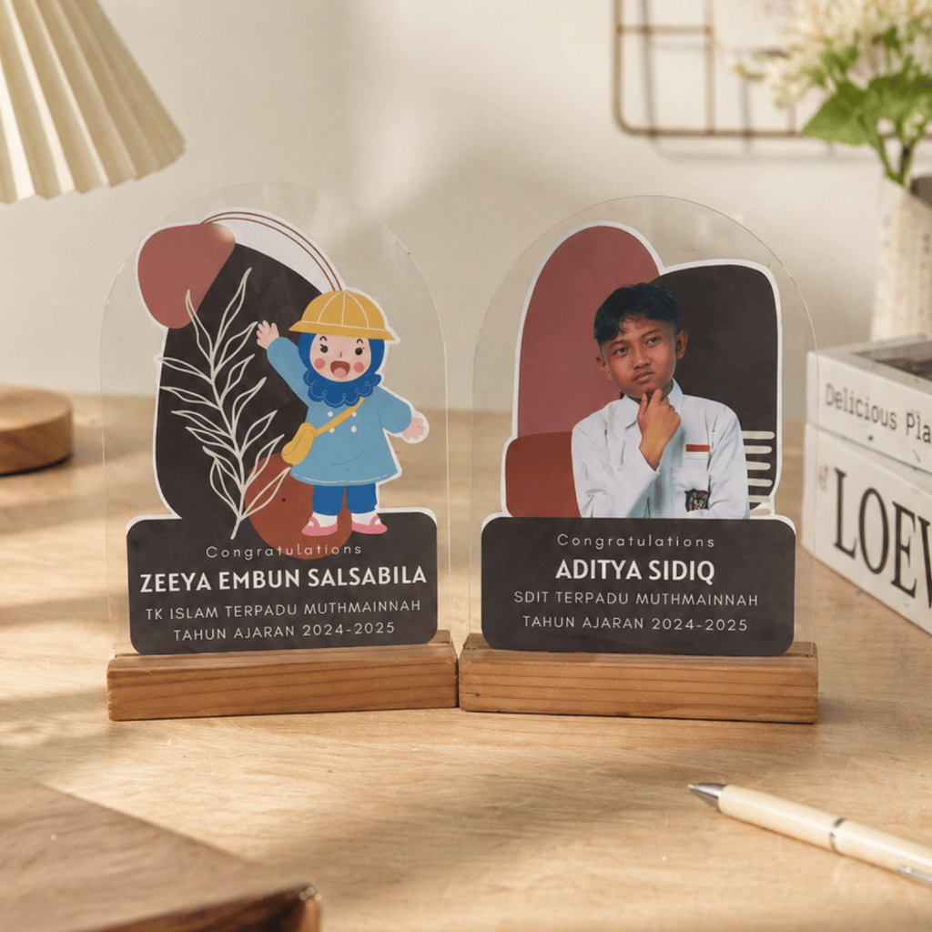 PLAKAT AKRILIK Wisuda Hadiah Pelepasan Anak souvenir kelulusan TK SD SMP SMA Murah