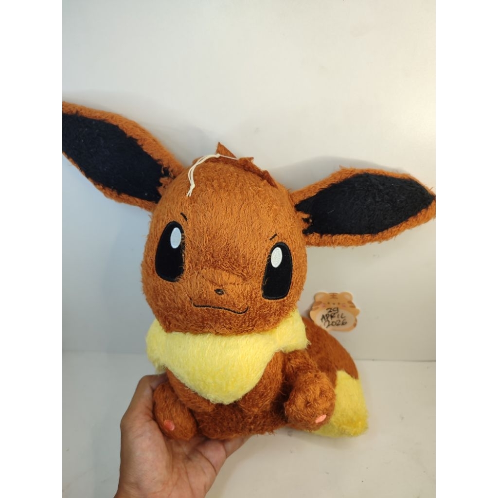 boneka evee eevee evieu evolution pokemon banpresto