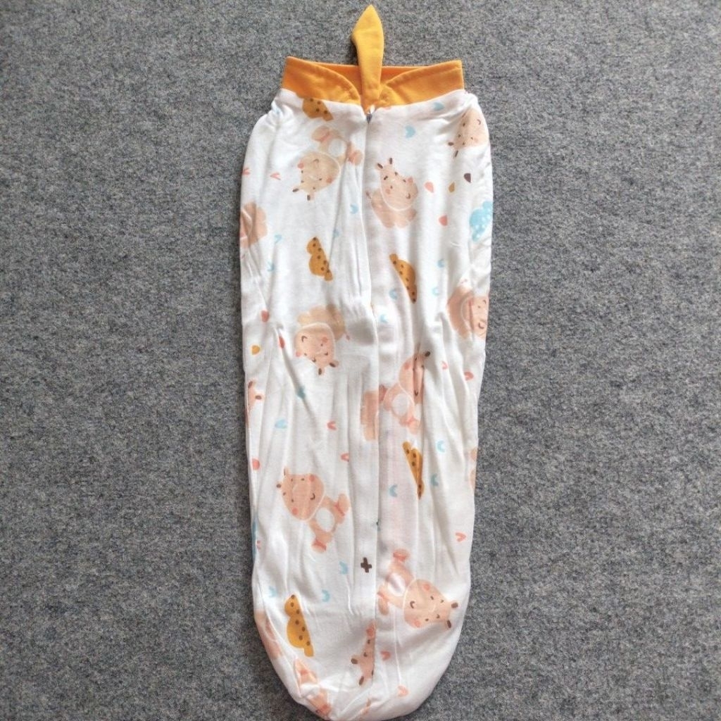 Dialogue Baby Bedong Instan Model DLB 4218 (tanpa topi). 