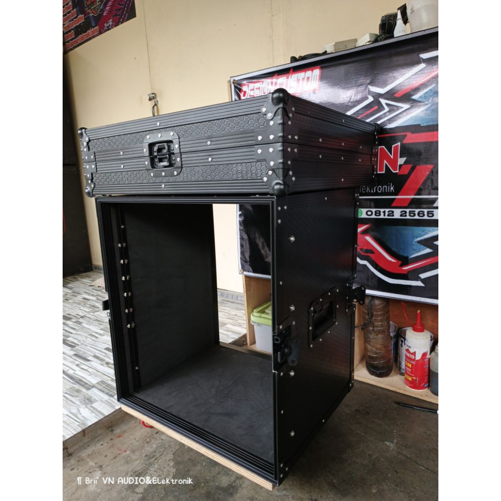 Hardcase accessories 10U Tutup Sound System