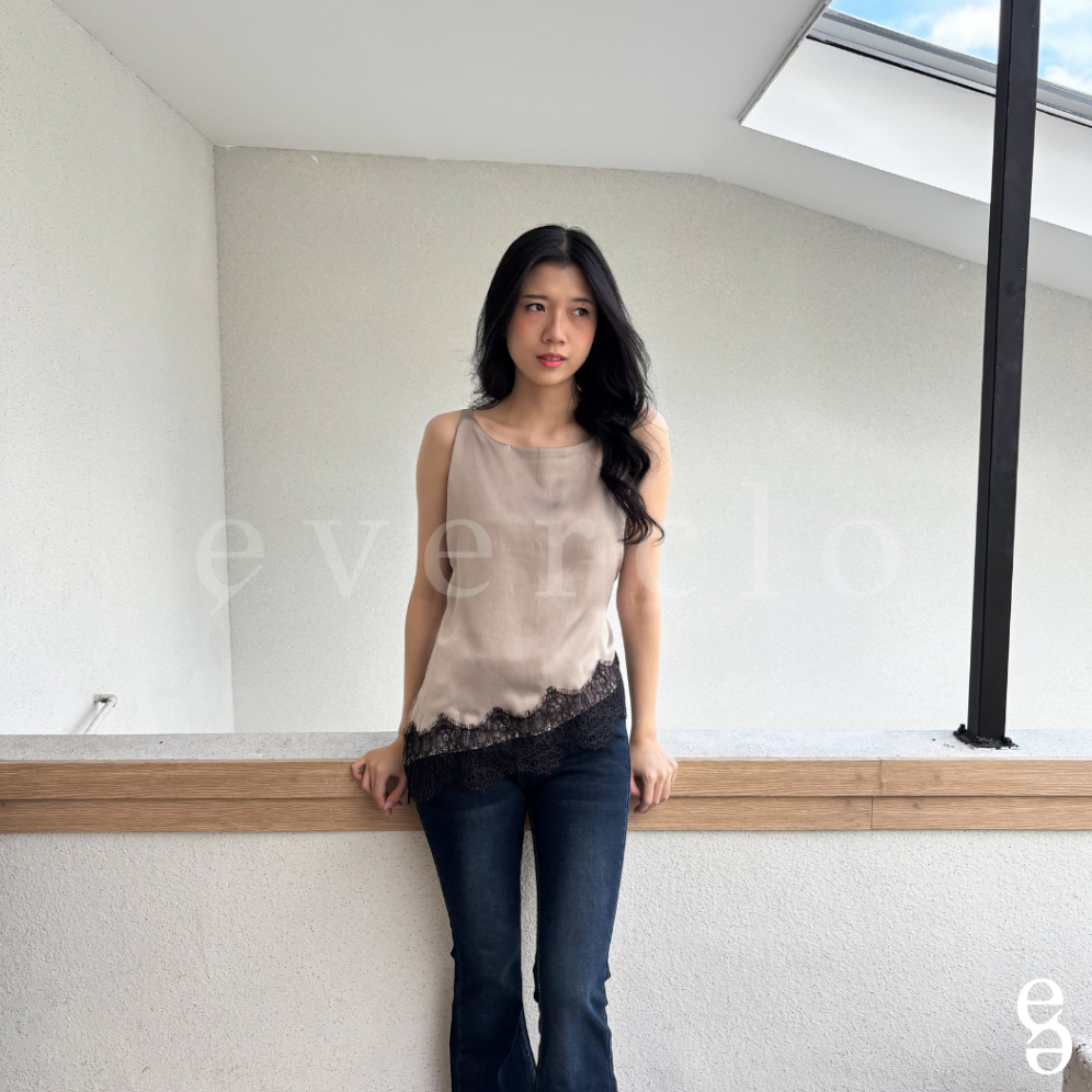 EVERCLO - Maudy Lace Top - Atasan Lace Wanita Tanpa Lengan Bahan Satin