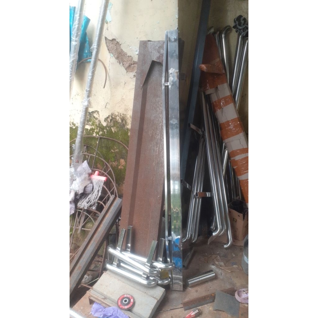 Pengaman samping stainless , rak kabin , dudukan lampu Traga
