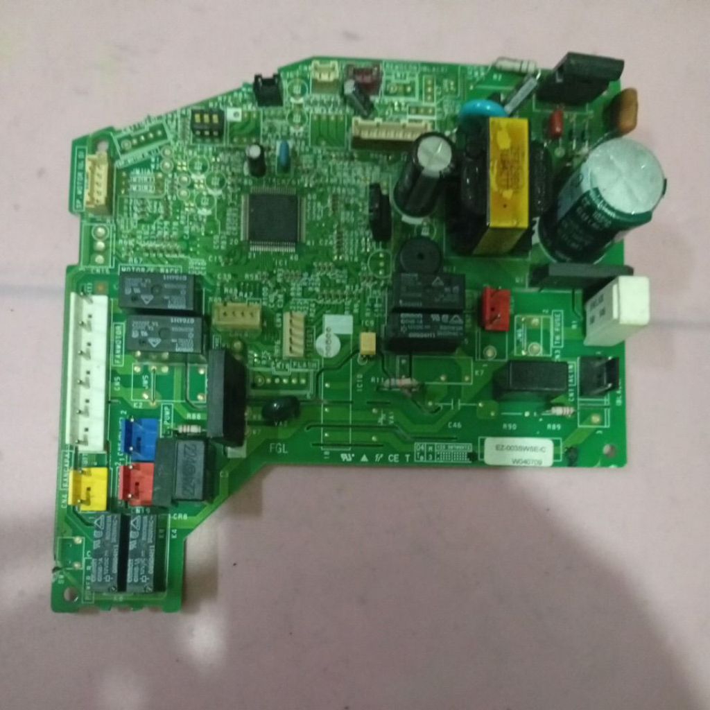 MODUL PCB AC DAIKIN INVERTER CASSETE GENERAL