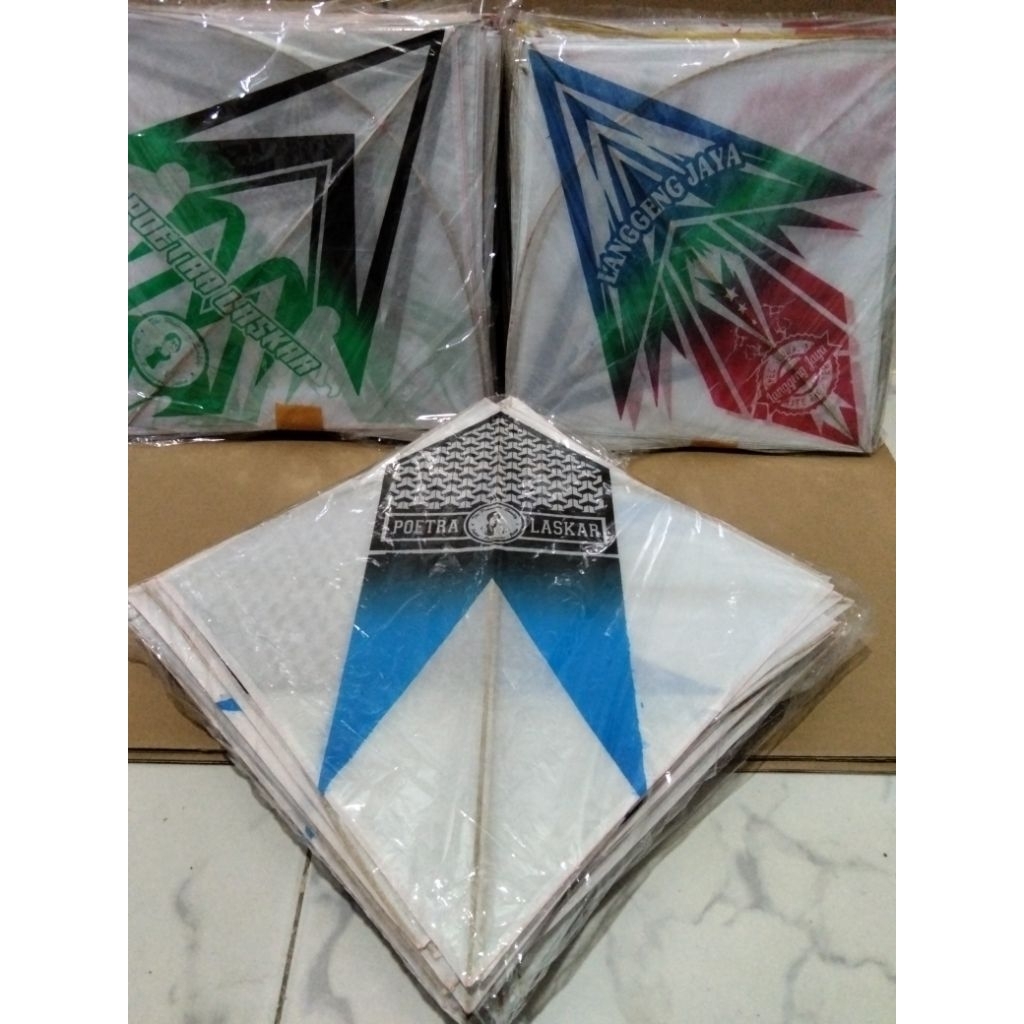 Layangan Sukhoi Standar 50 / 100 Pcs